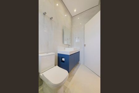 Casa de condomínio para alugar com 664m², 3 quartos e 4 vagasBanheiro da Suíte 1