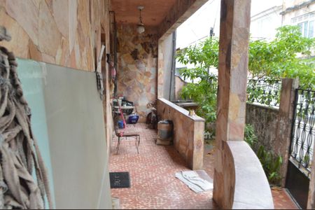 Casa de condomínio para alugar com 80m², 2 quartos e 1 vagaVaranda