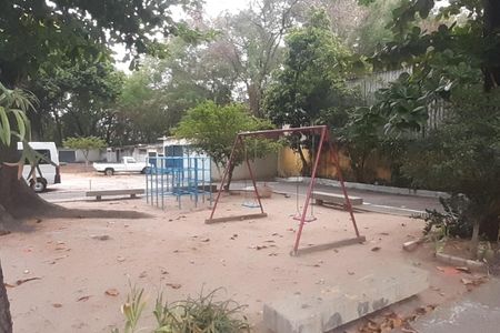 Casa de condomínio para alugar com 80m², 2 quartos e 1 vagaÁrea comum - Playground