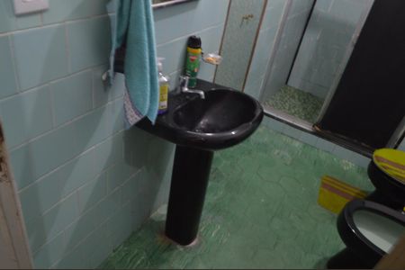 Casa de condomínio para alugar com 80m², 2 quartos e 1 vagaBanheiro