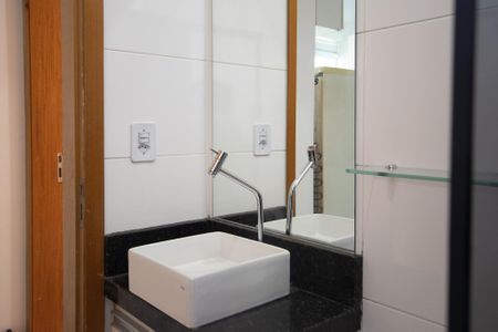 Apartamento à venda com 33m², 1 quarto e sem vagaBanheiro