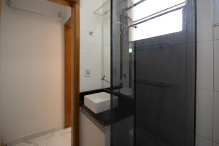 Apartamento à venda com 33m², 1 quarto e sem vagaBanheiro