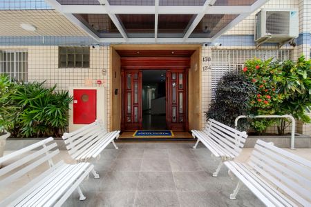 Apartamento para alugar com 52m², 1 quarto e 1 vagaHall de entrada