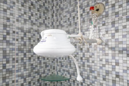 Casa para alugar com 58m², 1 quarto e 1 vaga Casa para alugar com 58m², 1 quarto e 1 vagaBanheiro