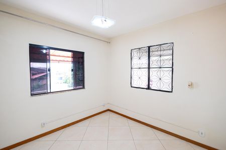 Casa para alugar com 58m², 1 quarto e 1 vaga Casa para alugar com 58m², 1 quarto e 1 vagaQuarto