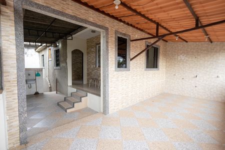 Casa para alugar com 58m², 1 quarto e 1 vaga Casa para alugar com 58m², 1 quarto e 1 vagaVaranda