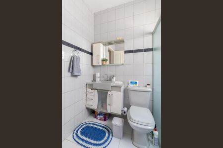 Casa à venda com 380m², 10 quartos e 2 vagas Casa à venda com 380m², 10 quartos e 2 vagasBanheiro