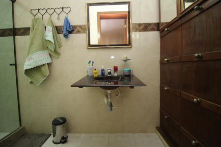 Casa à venda com 360m², 3 quartos e 5 vagasBanheiro da Suíte