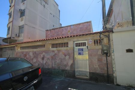 Casa à venda com 360m², 3 quartos e 5 vagasFachada da Casa