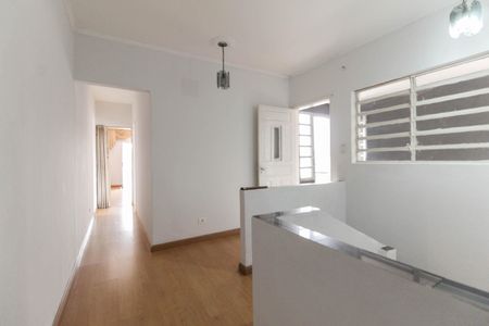 Casa à venda com 180m², 3 quartos e 3 vagasHall