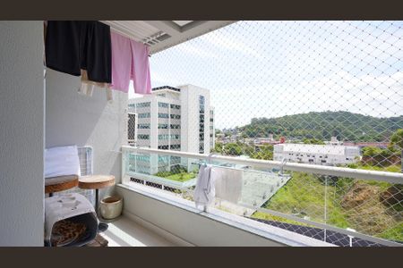 Apartamento para alugar com 83m², 2 quartos e 1 vagaVaranda da Sala