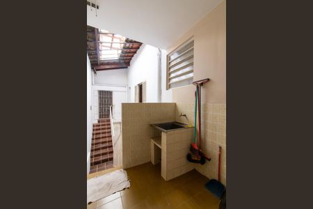 Casa à venda com 270m², 8 quartos e 3 vagasÁrea de Serviço