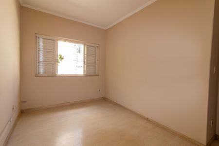 Casa à venda com 270m², 8 quartos e 3 vagasQuarto 4