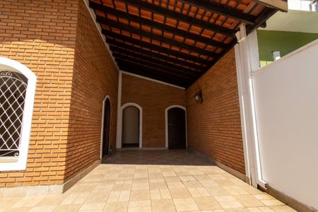 Casa à venda com 270m², 8 quartos e 3 vagasGaragem