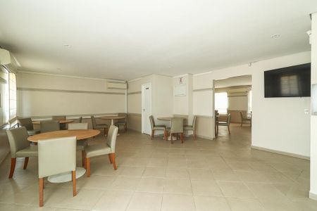 Apartamento à venda com 50m², 2 quartos e 1 vaga Apartamento à venda com 50m², 2 quartos e 1 vagaÁrea comum - Salão de festas