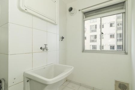 Apartamento à venda com 50m², 2 quartos e 1 vaga Apartamento à venda com 50m², 2 quartos e 1 vagaCozinha e Área de Serviço