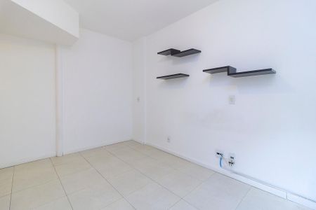Apartamento para alugar com 190m², 3 quartos e 3 vagas Apartamento para alugar com 190m², 3 quartos e 3 vagasSuíte 2