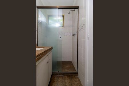 Apartamento para alugar com 190m², 3 quartos e 3 vagas Apartamento para alugar com 190m², 3 quartos e 3 vagasBanheiro da Suíte 3