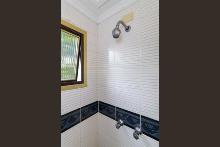 Apartamento para alugar com 190m², 3 quartos e 3 vagas Apartamento para alugar com 190m², 3 quartos e 3 vagasBanheiro da Suíte 2