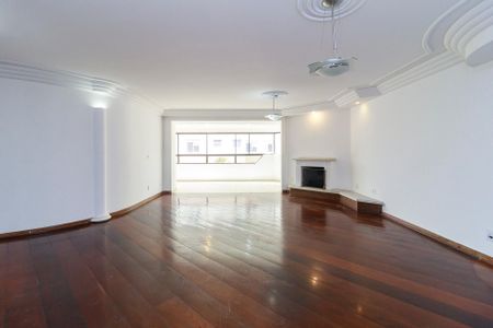 Apartamento para alugar com 190m², 3 quartos e 3 vagas Apartamento para alugar com 190m², 3 quartos e 3 vagasSala
