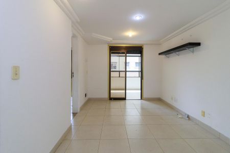 Apartamento para alugar com 190m², 3 quartos e 3 vagas Apartamento para alugar com 190m², 3 quartos e 3 vagasSala