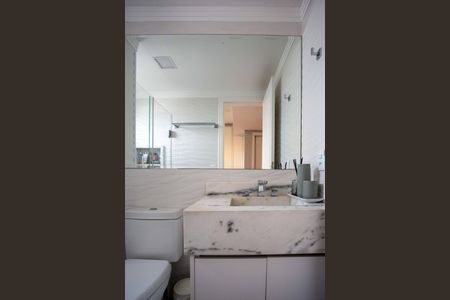 Apartamento à venda com 113m², 3 quartos e 3 vagasBanheiro da Suíte