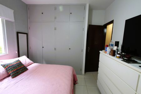 Apartamento para alugar com 320m², 5 quartos e 2 vagasQuarto 3