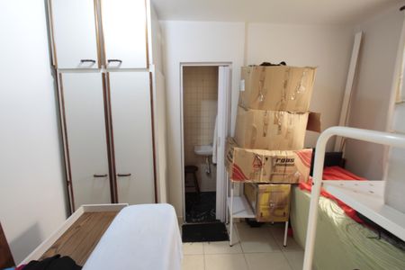 Apartamento para alugar com 320m², 5 quartos e 2 vagasQuarto de Serviço