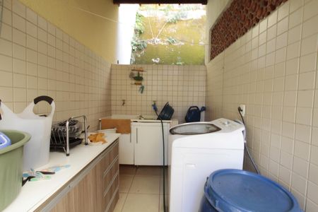 Apartamento para alugar com 320m², 5 quartos e 2 vagasÁrea de Serviço