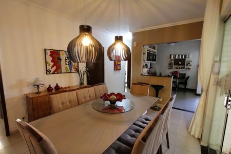 Apartamento para alugar com 320m², 5 quartos e 2 vagasSala de Jantar