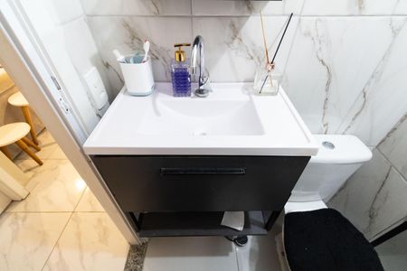Apartamento para alugar com 47m², 2 quartos e 1 vaga Apartamento para alugar com 47m², 2 quartos e 1 vagaBanheiro