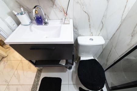 Apartamento para alugar com 47m², 2 quartos e 1 vaga Apartamento para alugar com 47m², 2 quartos e 1 vagaBanheiro