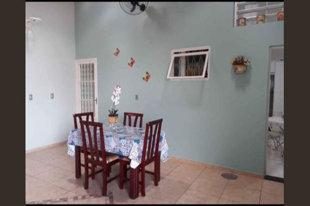 Casa à venda com 110m², 4 quartos e 3 vagas Casa à venda com 110m², 4 quartos e 3 vagasFoto 23