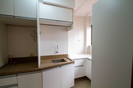 Apartamento para alugar com 235m², 4 quartos e 2 vagas Apartamento para alugar com 235m², 4 quartos e 2 vagasÁrea de Serviço