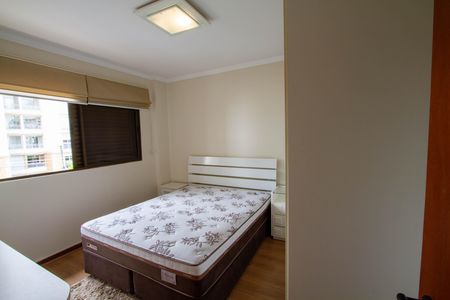 Apartamento para alugar com 235m², 4 quartos e 2 vagas Apartamento para alugar com 235m², 4 quartos e 2 vagasQuarto 2
