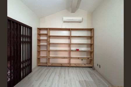 Casa para alugar com 100m², 3 quartos e 2 vagasSuíte 