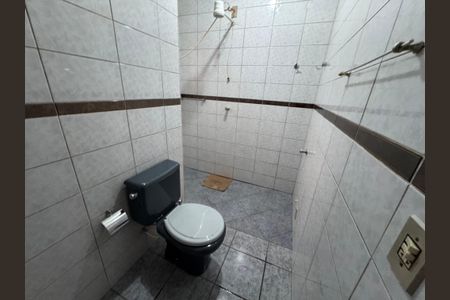 Casa para alugar com 100m², 3 quartos e 2 vagasBanheiro Social 