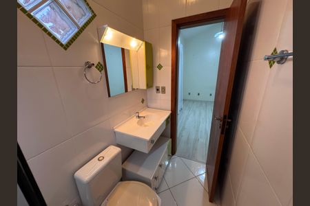 Casa para alugar com 100m², 3 quartos e 2 vagasBanheiro da Suíte