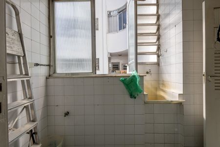 Apartamento à venda com 97m², 3 quartos e 1 vagaÁrea de Serviço