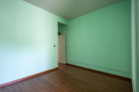 Apartamento à venda com 97m², 3 quartos e 1 vagaQuarto 2