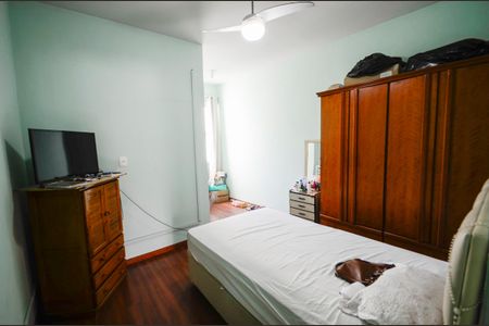 Apartamento à venda com 97m², 3 quartos e 1 vagaQuarto 2