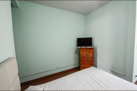 Apartamento à venda com 97m², 3 quartos e 1 vagaQuarto 2