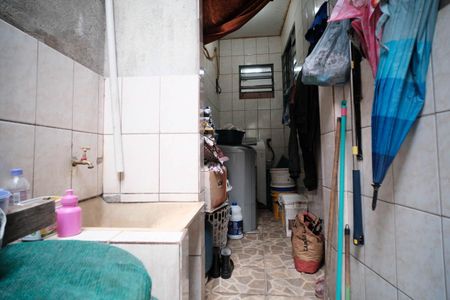 Casa à venda com 150m², 3 quartos e 1 vagaÁrea de Serviço