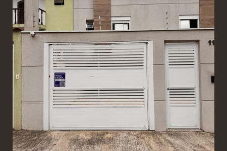 Apartamento à venda com 108m², 2 quartos e 2 vagasFachada + plaquinha