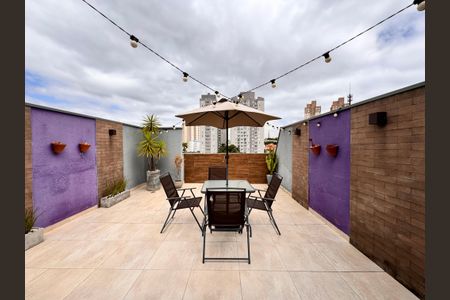 Apartamento à venda com 108m², 2 quartos e 2 vagasCobertura