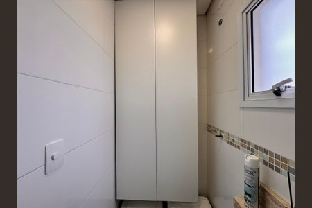 Apartamento à venda com 108m², 2 quartos e 2 vagasLavabo