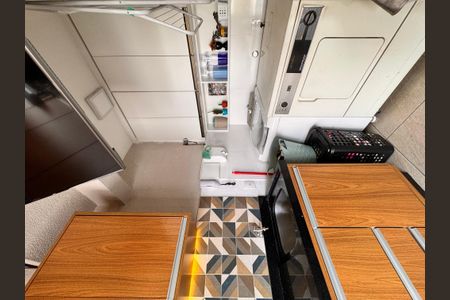 Apartamento à venda com 108m², 2 quartos e 2 vagasLavanderia