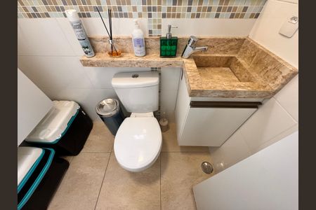 Apartamento à venda com 108m², 2 quartos e 2 vagasLavabo