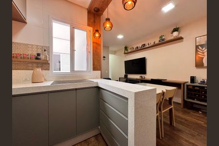 Apartamento à venda com 108m², 2 quartos e 2 vagasCozinha