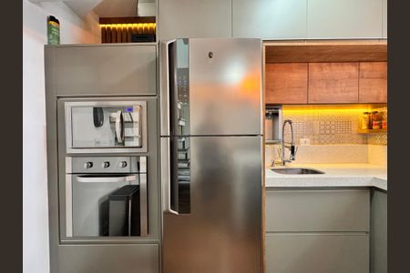 Apartamento à venda com 108m², 2 quartos e 2 vagasCozinha